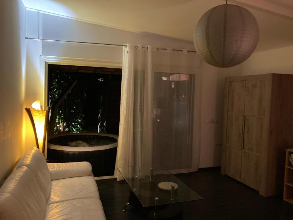 Un Jour Ailleurs Appartement Saint Pierre Buitenkant foto